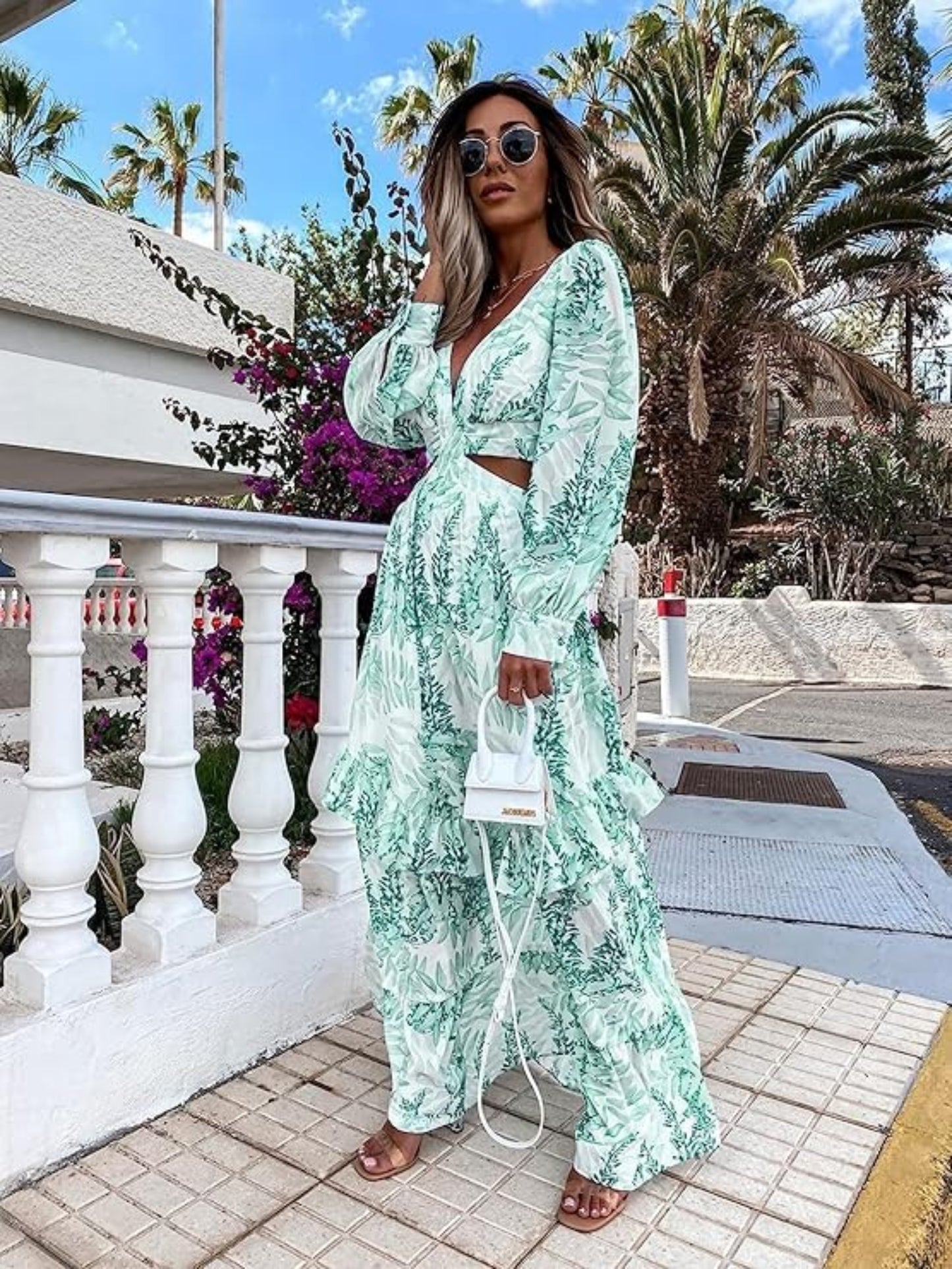 Hollow Floor V-neck Long-sleeved Plant Dress