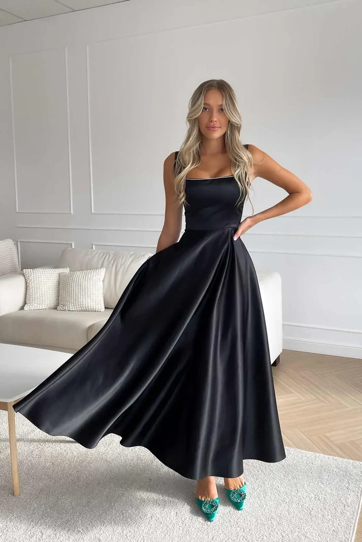 Fashion Retro Waist-controlled Square Collar Large Swing Dress