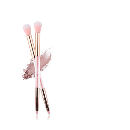 Double-ended makeup brush