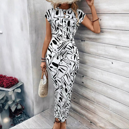 Elegant Waist Strap Striped Round Neck Short Sleeve And Long Pattern Dress