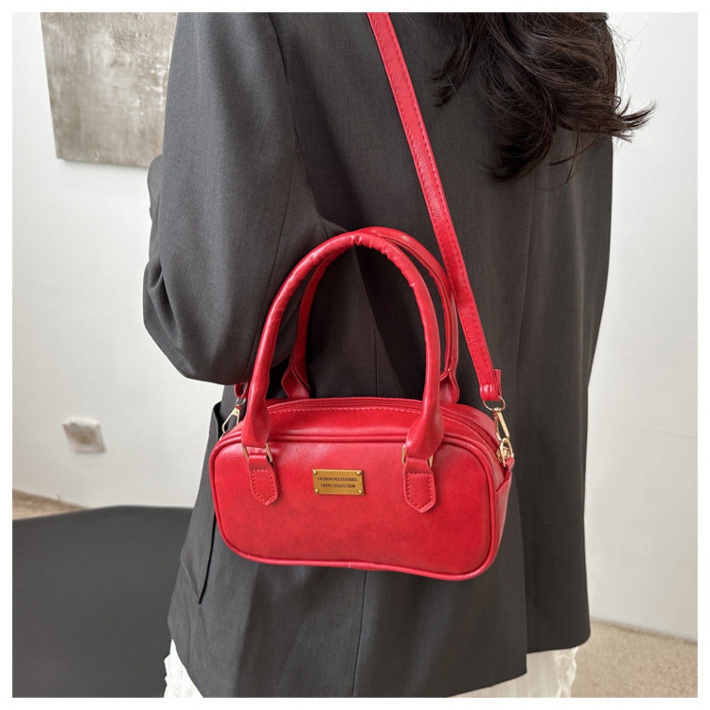 Good-looking Advanced Commuter Portable Retro Messenger Bag